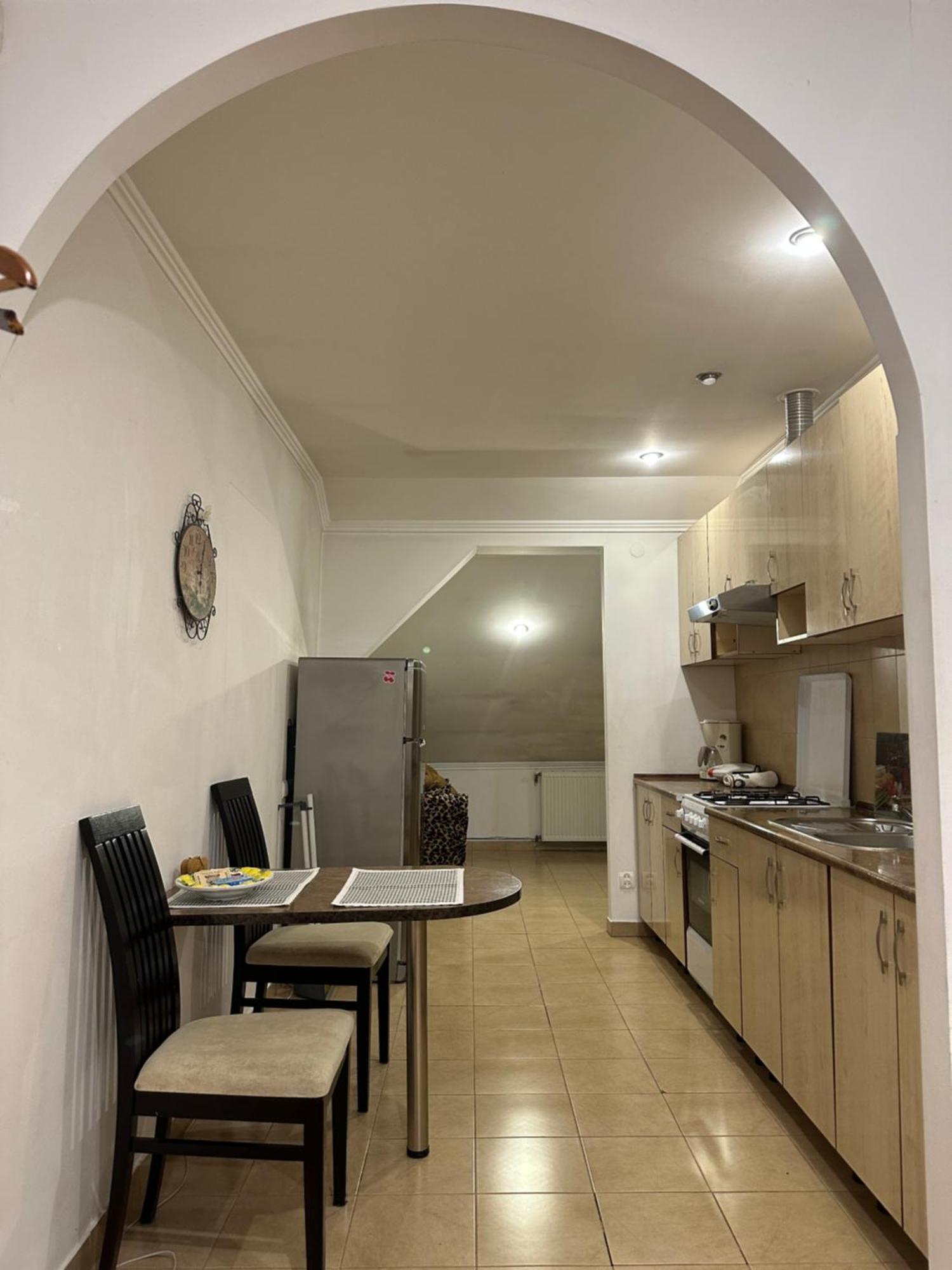 Apartment Kostyushka Leópolis Exterior foto